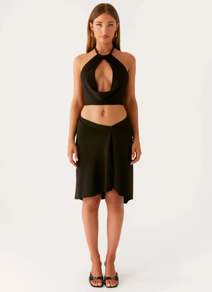 Calisa Cowl Top - Black